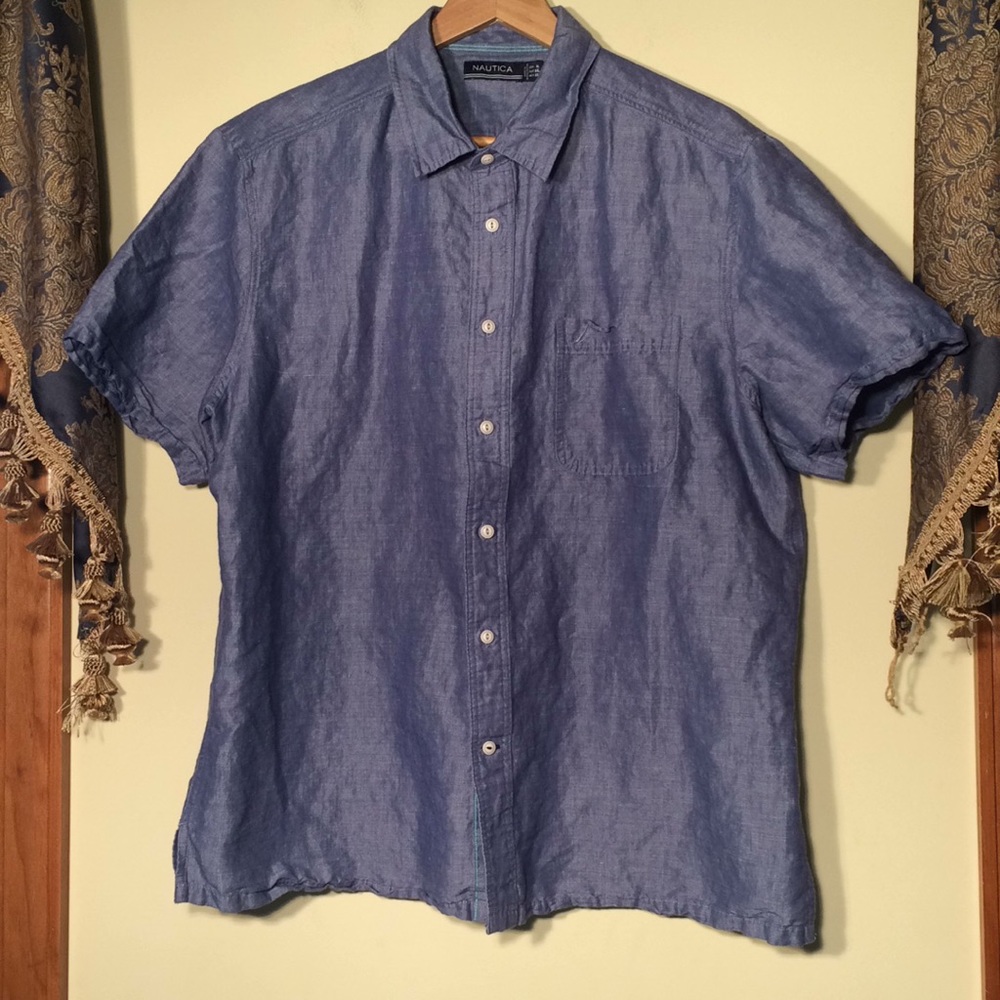 Nautica XL Men’s Blue Shirt. Short sleeves